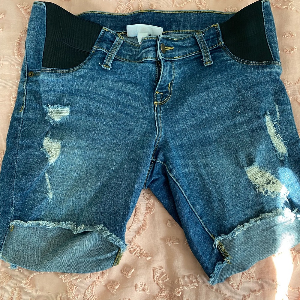 Maternity Bermuda Shorts- Size 6